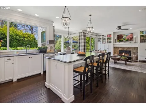 5529 Westfield Court Lake Oswego OR 97035