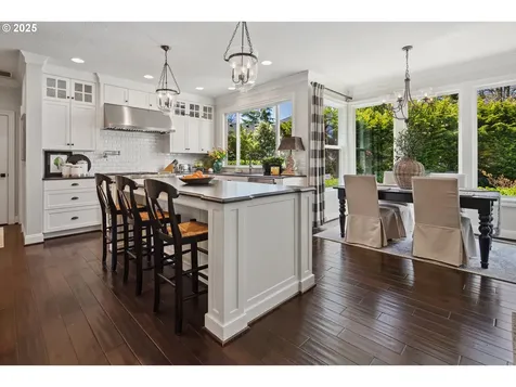5529 Westfield Court Lake Oswego OR 97035