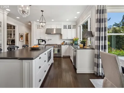5529 Westfield Court Lake Oswego OR 97035