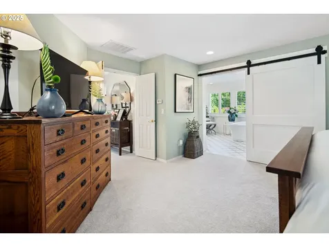5529 Westfield Court Lake Oswego OR 97035