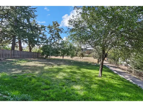 2315 Bailey Hill Road Eugene OR 97405