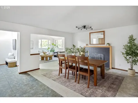 4040 Kenthorpe Way West Linn OR 97068
