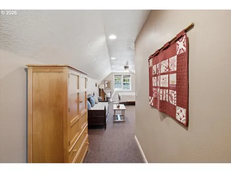 11255 Kroenig Road Amity OR 97101