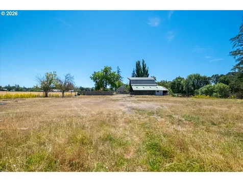 11255 Kroenig Road Amity OR 97101