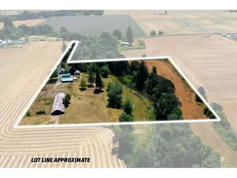 11255 Kroenig Road Amity OR 97101