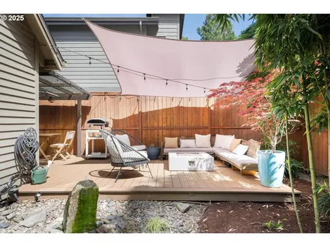 520 S Florida Street Portland OR 97219