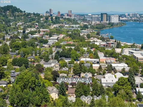 520 S Florida Street Portland OR 97219