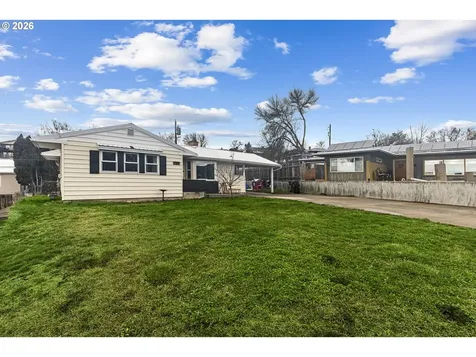 735 NW 10th Street Pendleton OR 97801