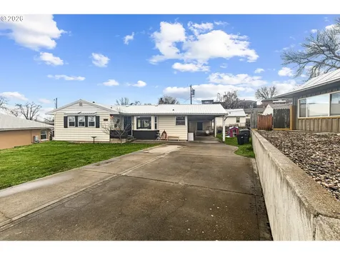 735 NW 10th Street Pendleton OR 97801
