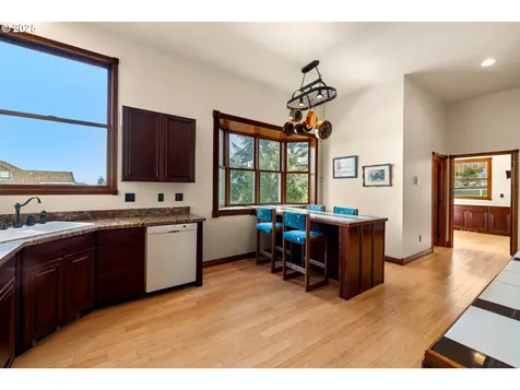 10945 SE Mount Scott Boulevard Portland OR 97266