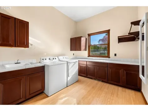 10945 SE Mount Scott Boulevard Portland OR 97266