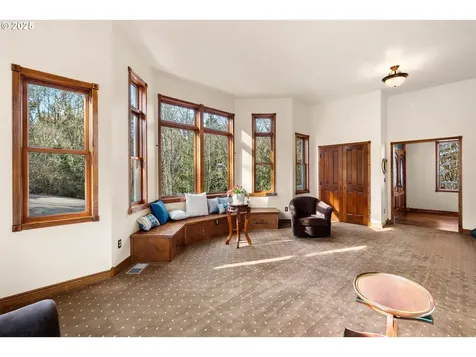 10945 SE Mount Scott Boulevard Portland OR 97266