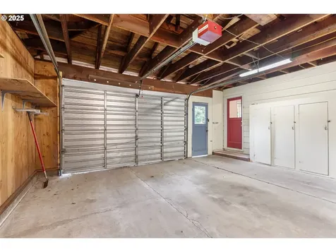 1412 N Main Avenue White Salmon WA 98672