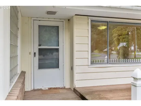 1412 N Main Avenue White Salmon WA 98672