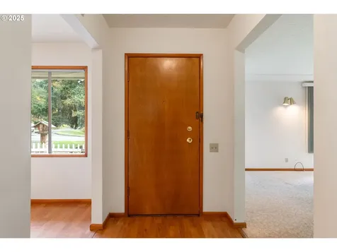 1412 N Main Avenue White Salmon WA 98672