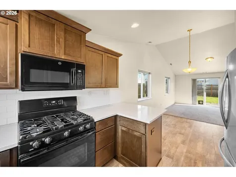 578 SE Lines Street Dallas OR 97338
