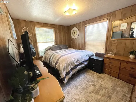 905 Front Street Lyons OR 97358