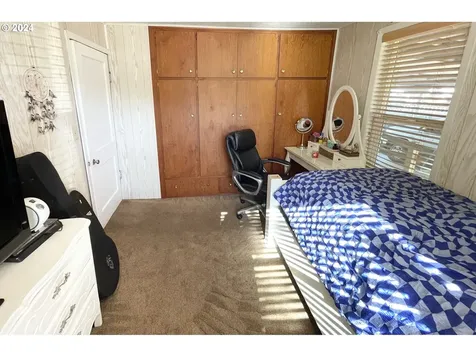 905 Front Street Lyons OR 97358