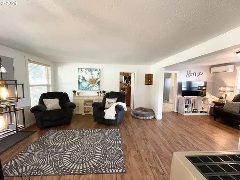 905 Front Street Lyons OR 97358
