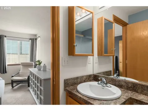 5059 SE Montego Street Hillsboro OR 97123