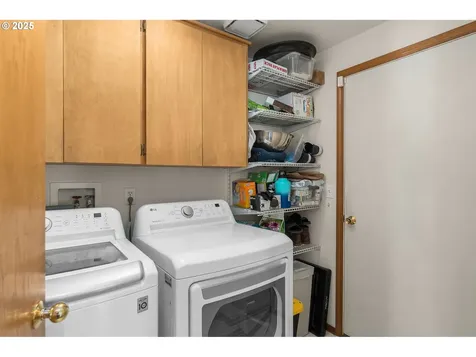 5059 SE Montego Street Hillsboro OR 97123