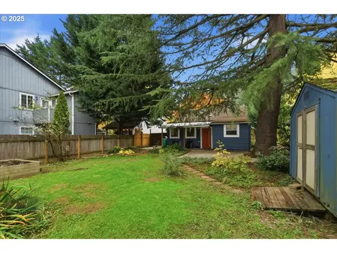 8813 NE Ward Street Portland OR 97220