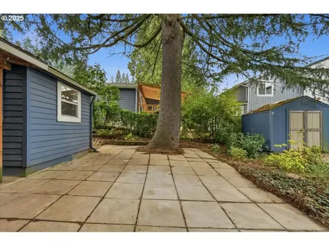8813 NE Ward Street Portland OR 97220