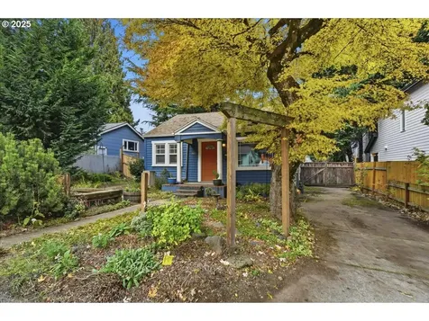 8813 NE Ward Street Portland OR 97220