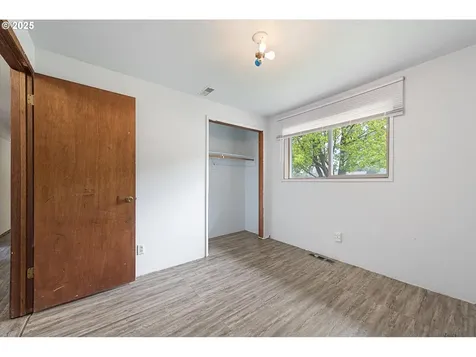 2509 E J Court La Grande OR 97850