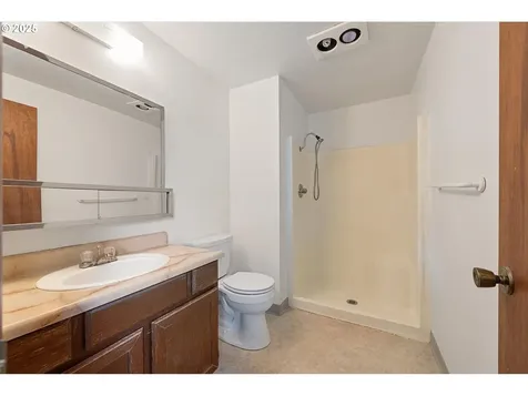 2509 E J Court La Grande OR 97850