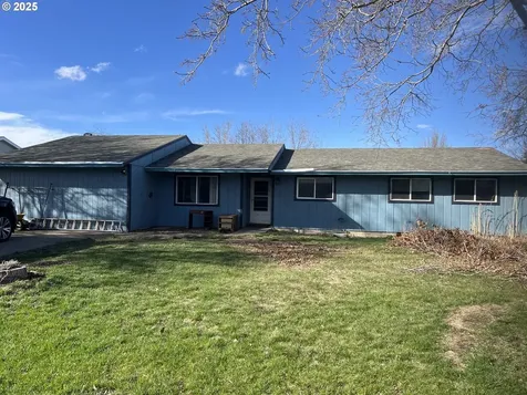 2509 E J Court La Grande OR 97850
