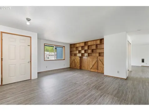 2509 E J Court La Grande OR 97850