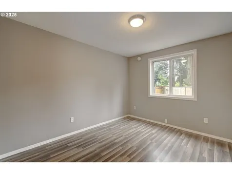 3909 NE 136th Court Vancouver WA 98682