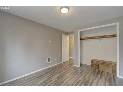 3909 NE 136th Court Vancouver WA 98682