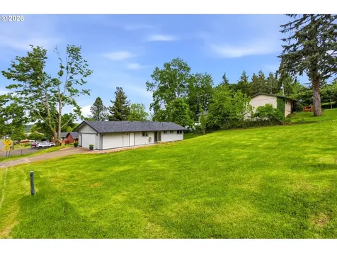 745 SW Barber Avenue Willamina OR 97396