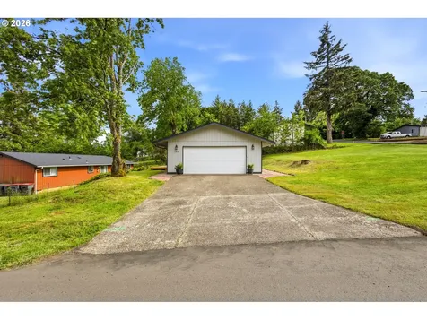 745 SW Barber Avenue Willamina OR 97396