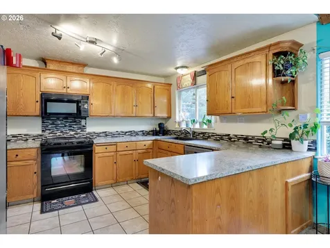 17575 SE Ten Eyck Road Sandy OR 97055