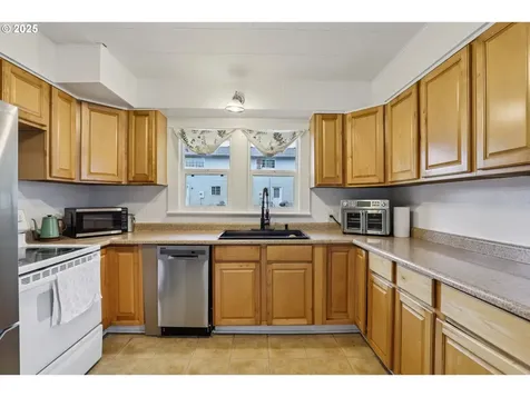 659 SE Russell Street Camas WA 98607