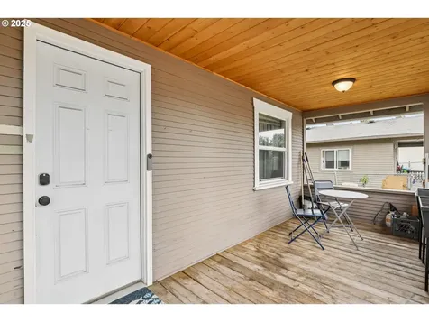 659 SE Russell Street Camas WA 98607