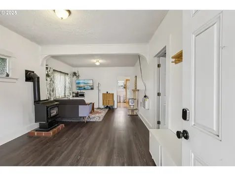 659 SE Russell Street Camas WA 98607