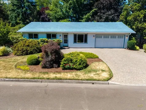 773 SE 33rd Avenue Hillsboro OR 97123