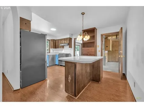 773 SE 33rd Avenue Hillsboro OR 97123