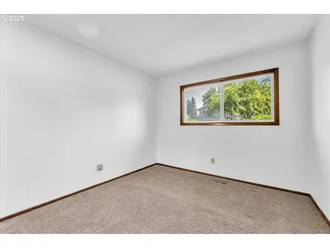 773 SE 33rd Avenue Hillsboro OR 97123