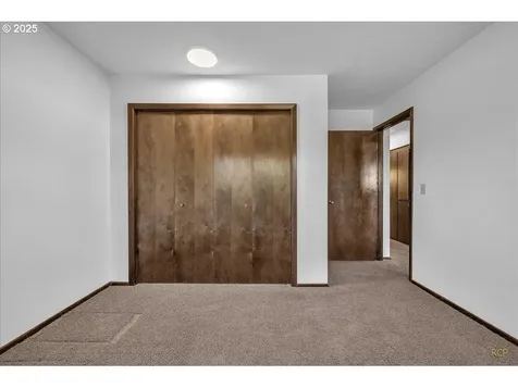 773 SE 33rd Avenue Hillsboro OR 97123