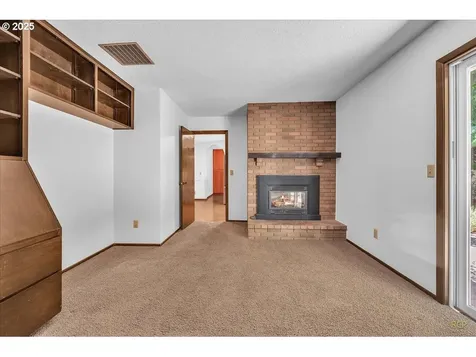 773 SE 33rd Avenue Hillsboro OR 97123