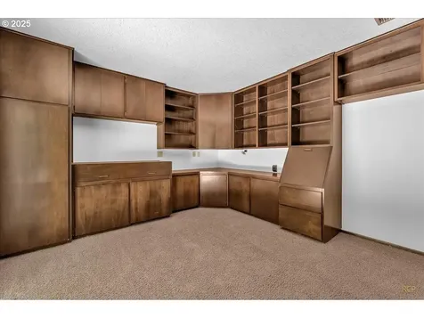 773 SE 33rd Avenue Hillsboro OR 97123