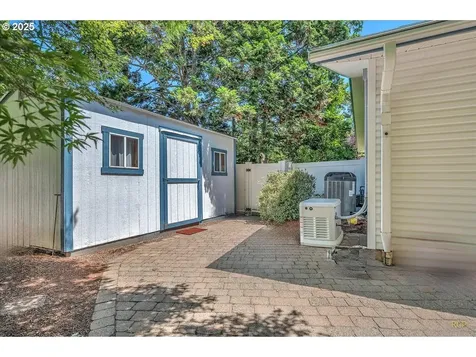 773 SE 33rd Avenue Hillsboro OR 97123