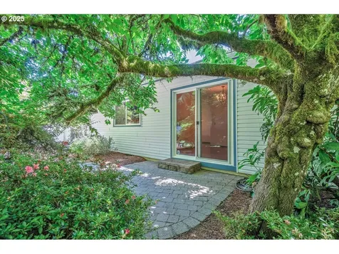 773 SE 33rd Avenue Hillsboro OR 97123