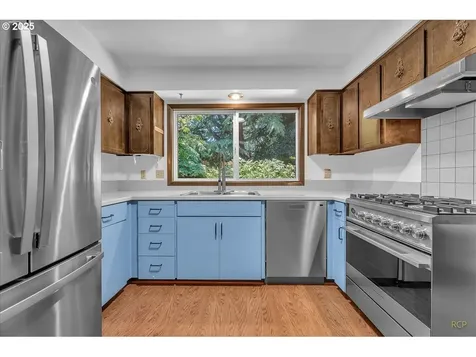 773 SE 33rd Avenue Hillsboro OR 97123