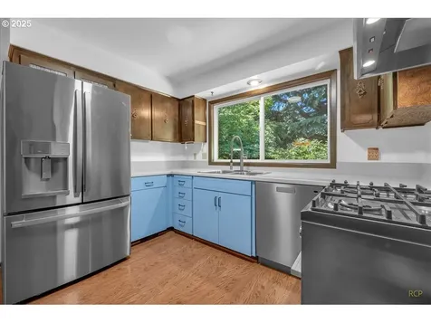 773 SE 33rd Avenue Hillsboro OR 97123